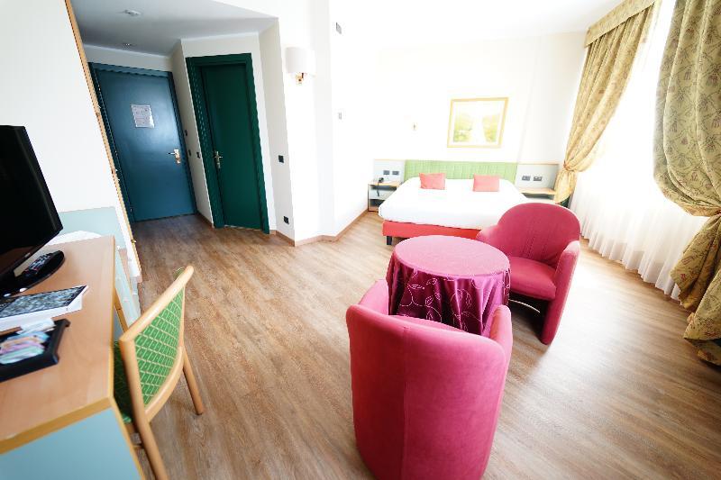 Rege Hotel San Donato Milanese Εξωτερικό φωτογραφία